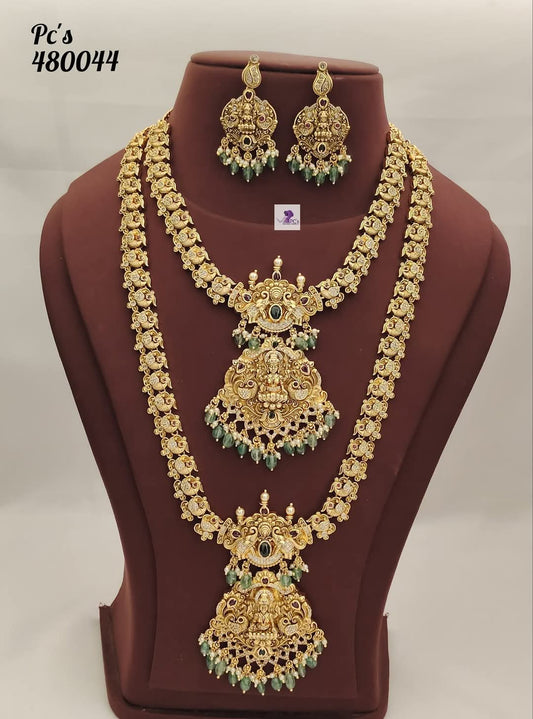 Thiruvonam Glow Designer Necklace Set